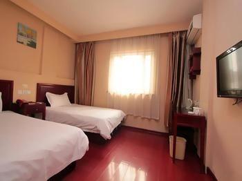 Jinzuan 100 Holiday Hotel Qufu ภายนอก รูปภาพ